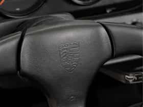 Porsche 911 (1993) thumbnail 35
