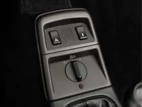 Porsche 911 (1993) thumbnail 36
