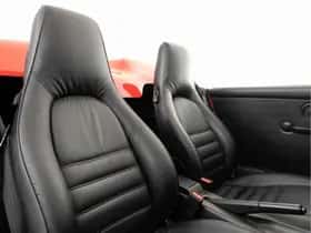 Porsche 911 (1993) thumbnail 9