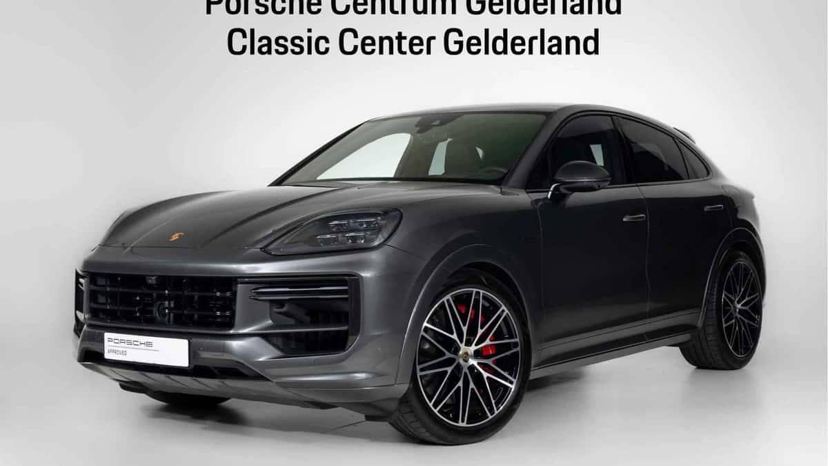 Porsche Cayenne (2024) — foto 1