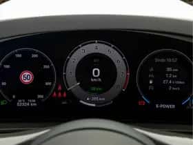 Porsche Cayenne (2024) thumbnail 22