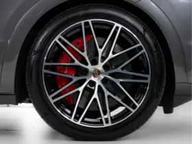 Porsche Cayenne (2024) thumbnail 24