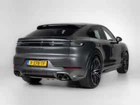 Porsche Cayenne (2024) thumbnail 6