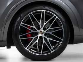 Porsche Cayenne (2024) thumbnail 53