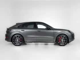 Porsche Cayenne (2024) thumbnail 10