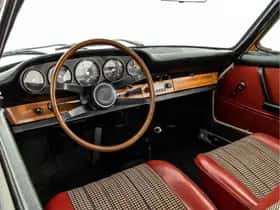 Porsche 911 (1965) thumbnail 3