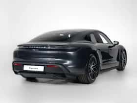 Porsche Taycan (2025) thumbnail 2