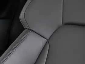 Porsche Taycan (2025) thumbnail 41