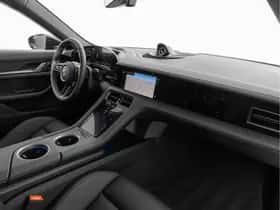 Porsche Taycan (2025) thumbnail 7