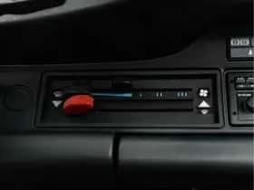 Porsche 911 (1988) thumbnail 31