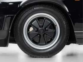 Porsche 911 (1988) thumbnail 56