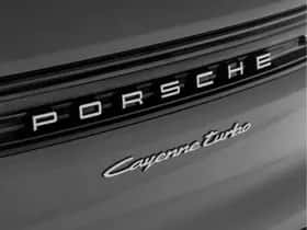 Porsche Cayenne (2024) thumbnail 30