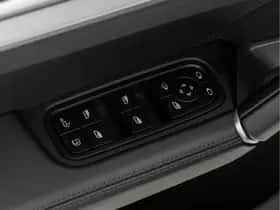Porsche Cayenne (2024) thumbnail 42