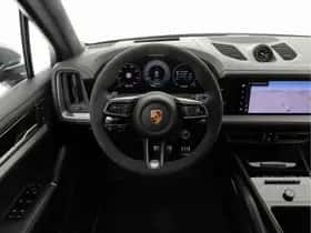 Porsche Cayenne (2024) thumbnail 9