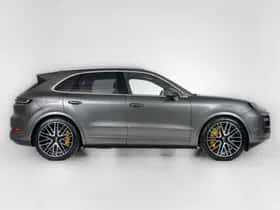 Porsche Cayenne (2024) thumbnail 10