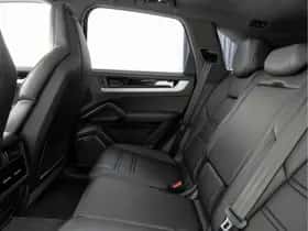 Porsche Cayenne (2024) thumbnail 22