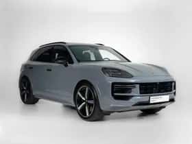 Porsche Cayenne (2024) thumbnail 5