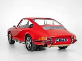 Porsche 911 (1969) thumbnail 2