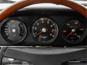 Porsche 911 (1969) thumbnail 12