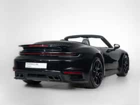 Porsche 911 (2021) thumbnail 6