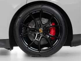 Porsche Taycan (2024) thumbnail 4