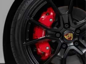 Porsche Taycan (2024) thumbnail 5