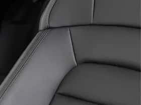 Porsche Taycan (2025) thumbnail 41