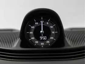 Porsche Taycan (2025) thumbnail 44