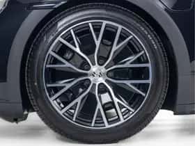 Porsche Taycan (2025) thumbnail 45