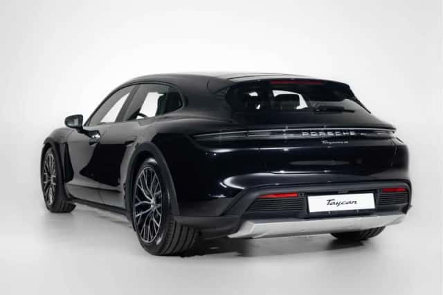 Porsche Taycan (2025) thumbnail 6