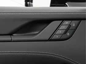 Porsche 911 (2025) thumbnail 34