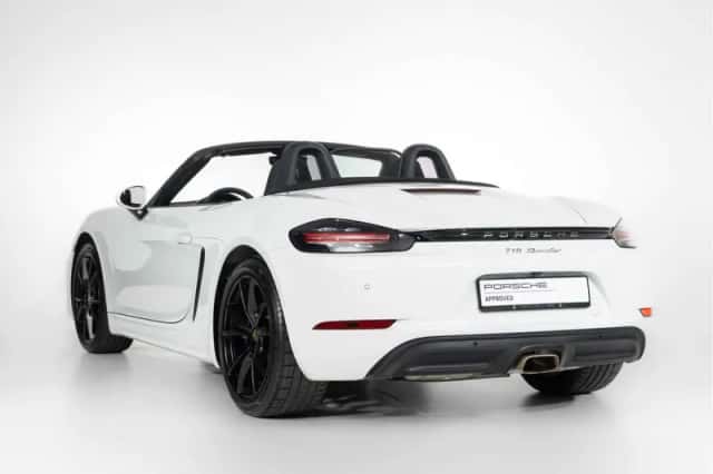 Porsche 718 (2023) thumbnail 6
