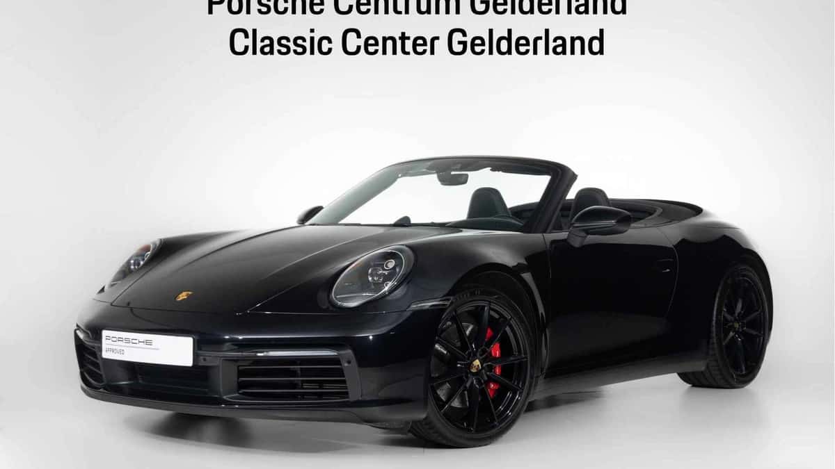 Porsche 911 (2023) — foto 1