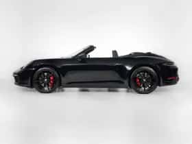Porsche 911 (2023) thumbnail 11