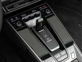 Porsche 911 (2023) thumbnail 14