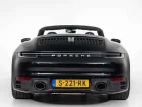 Porsche 911 (2023) thumbnail 15