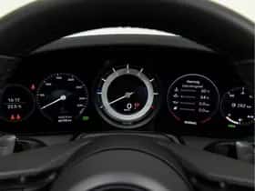 Porsche 911 (2023) thumbnail 17