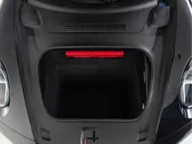 Porsche 911 (2023) thumbnail 24