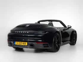 Porsche 911 (2023) thumbnail 6