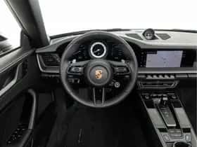 Porsche 911 (2023) thumbnail 9