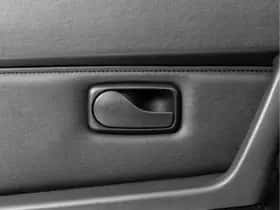 Porsche 968 (1993) thumbnail 30