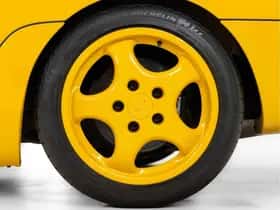 Porsche 968 (1993) thumbnail 39