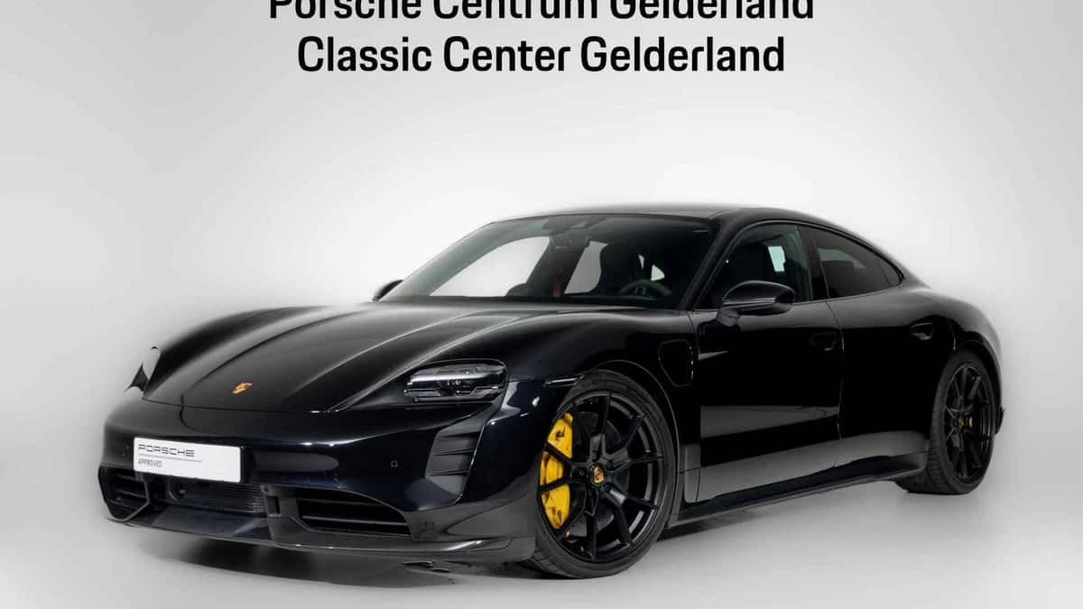 Porsche Taycan (2024) — foto 1