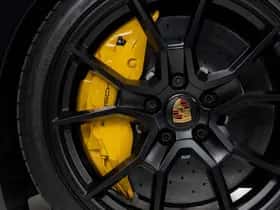 Porsche Taycan (2024) thumbnail 19