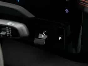 Porsche Taycan (2024) thumbnail 42