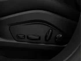 Porsche Macan (2025) thumbnail 35
