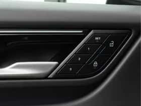 Porsche Macan (2025) thumbnail 37