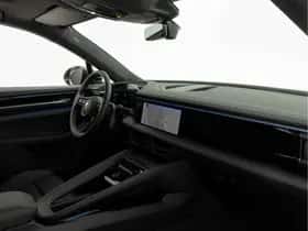 Porsche Macan (2025) thumbnail 7