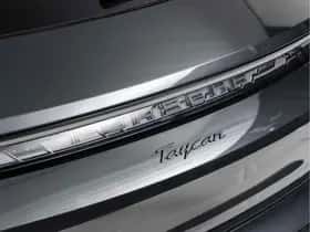 Porsche Taycan (2025) thumbnail 25