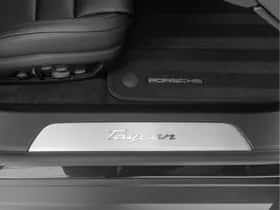 Porsche Taycan (2025) thumbnail 27